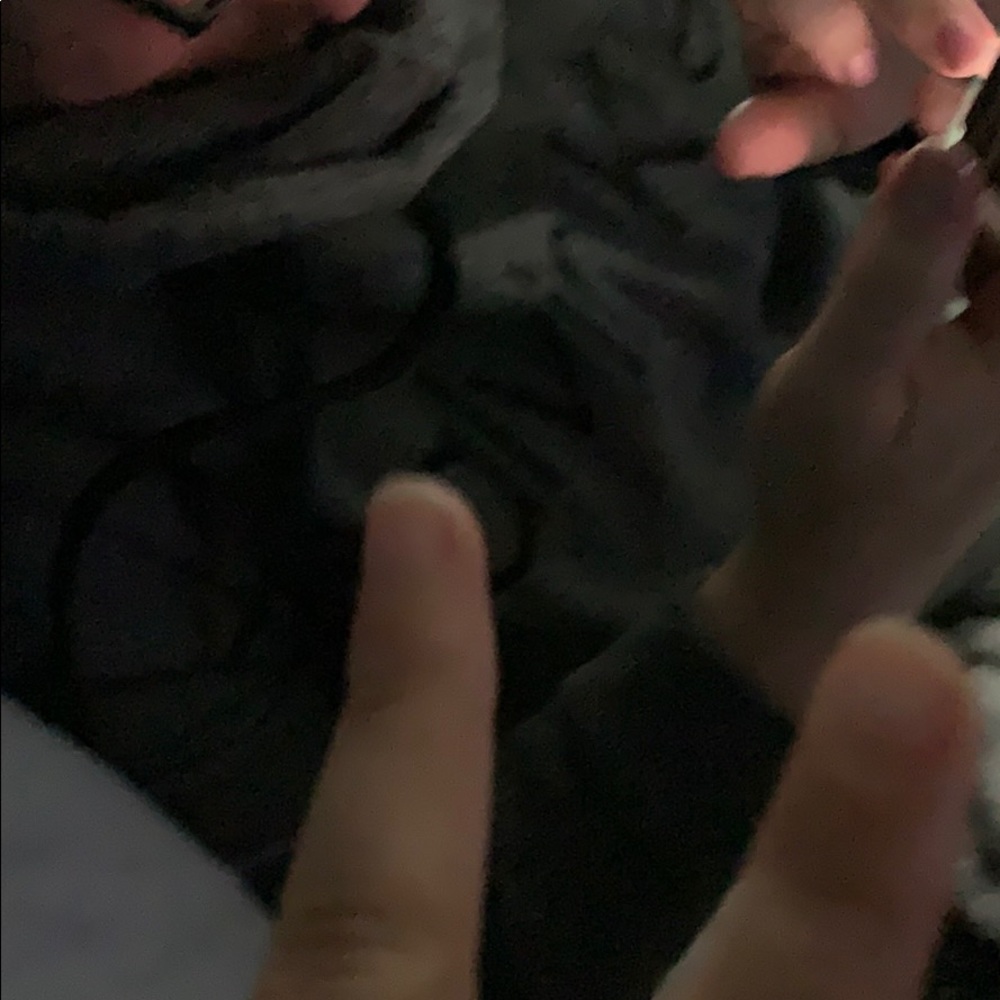 Meet your Posher, Yesenia